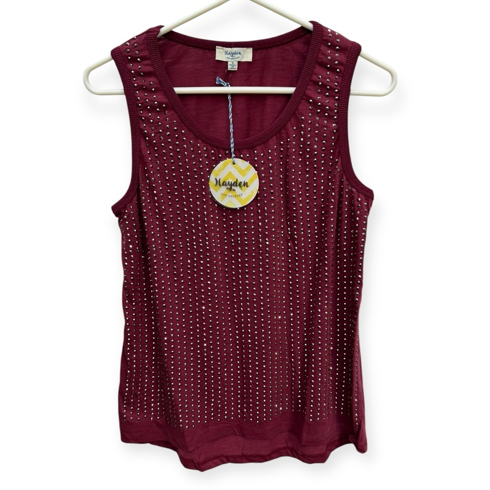 Hayden Women’s Embellished Cranberry Tank Top Size S
18”PTP. 26”L.